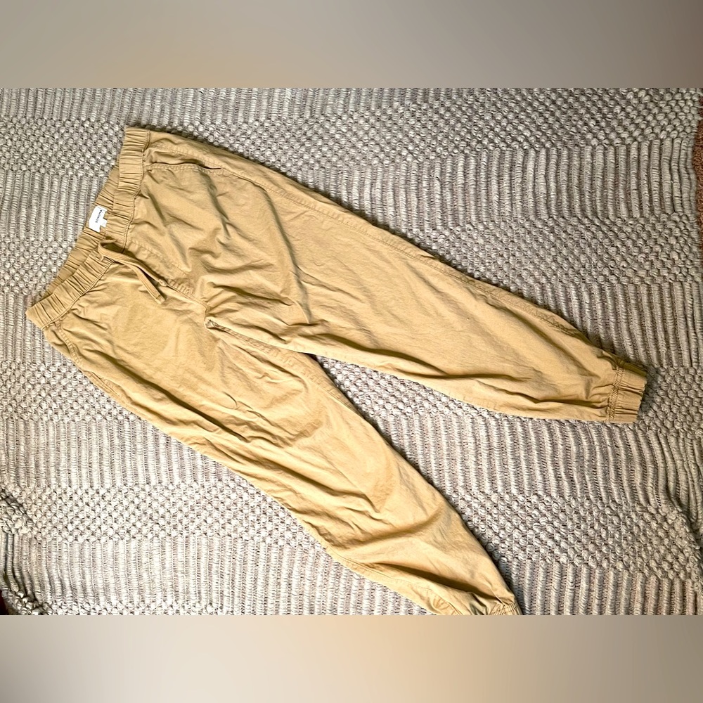 Khaki joggers